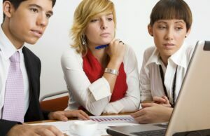 Six Things You Should Look For When Hiring a Candidate Hiring a Candidate